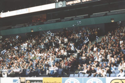 Stimmung beim Eröffnungsspiel